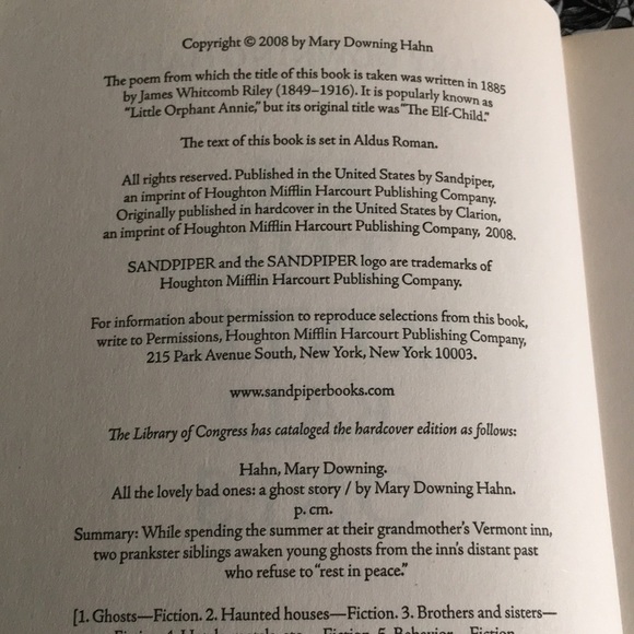 ALL The Lovely Bad Ones by Mary Downing Hahn Paperback 2008 - Picture 2 of 5